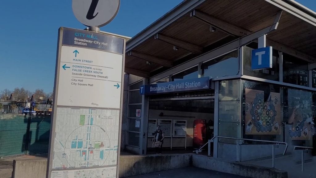 Freshslice Expands to SkyTrain Stations